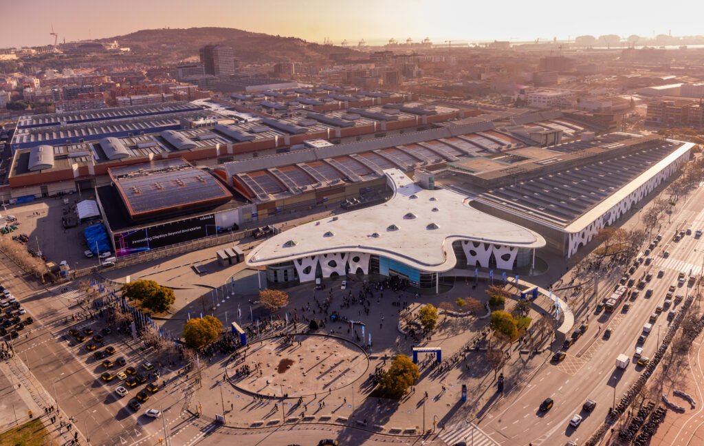 منظر جوي لمركز المعارض فيرا غران فيا في برشلونة حيث يقام معرض ISE 2026